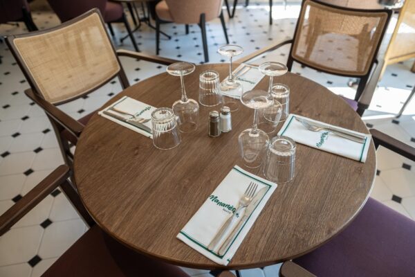 Outdoor table detail